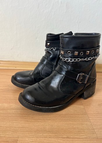 Kadın Siyah Bot - Görsel 4