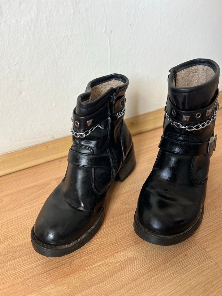 Kadın Siyah Bot - Görsel 2