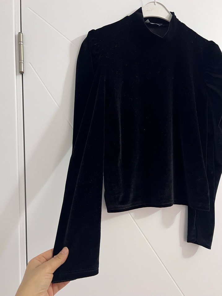 Siyah Süet  Bluz - Görsel 2