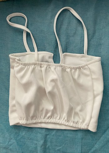 Beyaz İnce Askılı Crop Top - Görsel 3