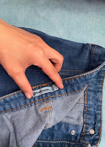 Düğmeli Mavi Denim Mini Etek - Görsel 3