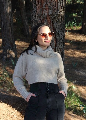 Bej Yumuşak Dokulu Boğazlı Triko Kazak - Görsel 4