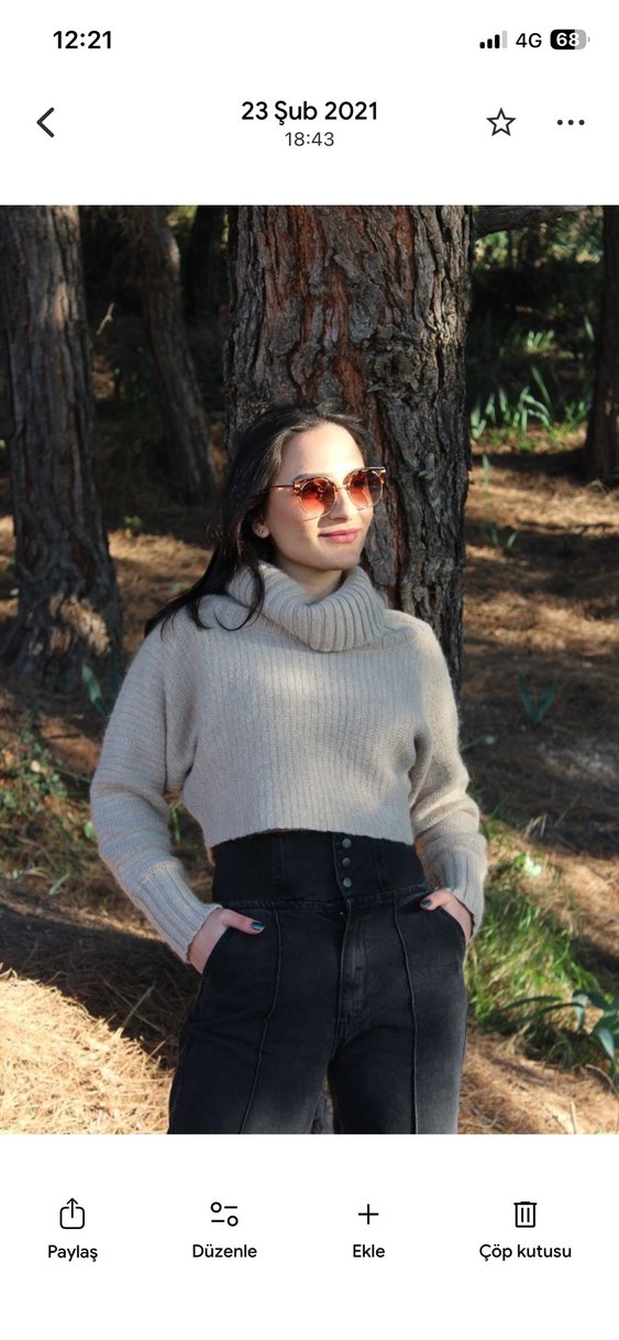 Bej Yumuşak Dokulu Boğazlı Triko Kazak - Görsel 4