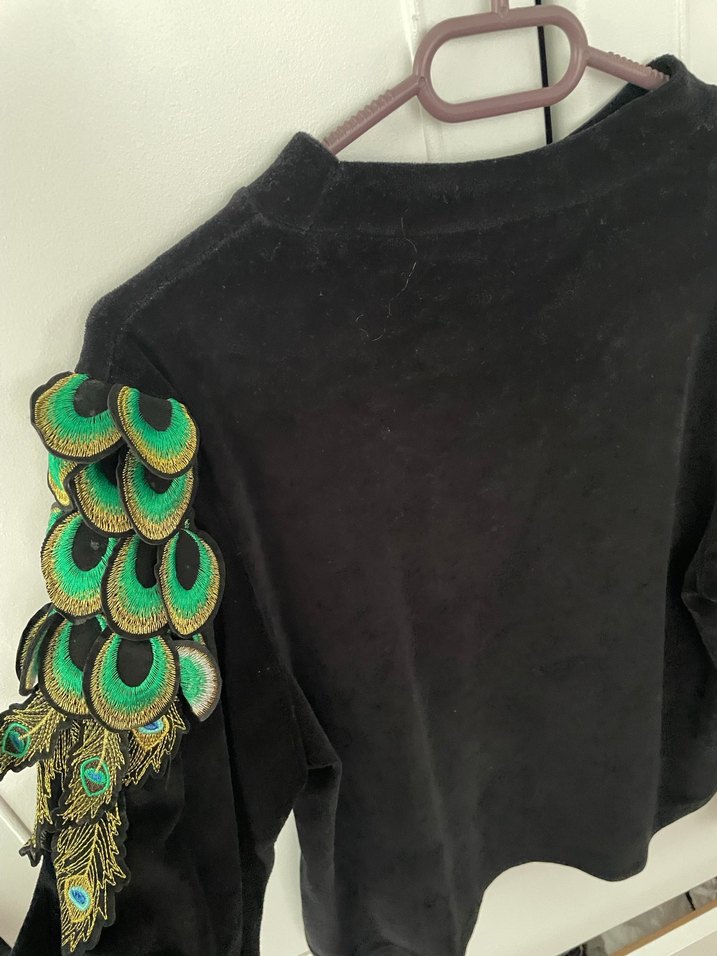 Siyah Kadın Süet Nakışlı Uzun Kollu Bluz - Görsel 2