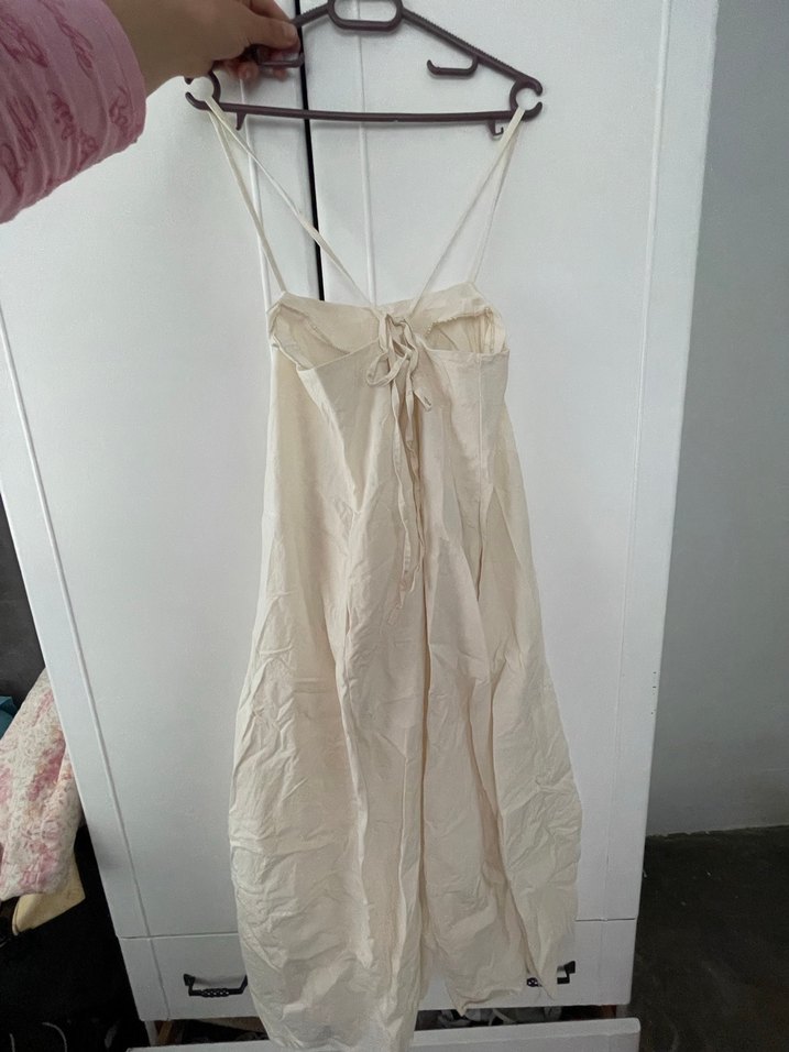 Beyaz Keten Uzun Askılı Elbise - Görsel 2