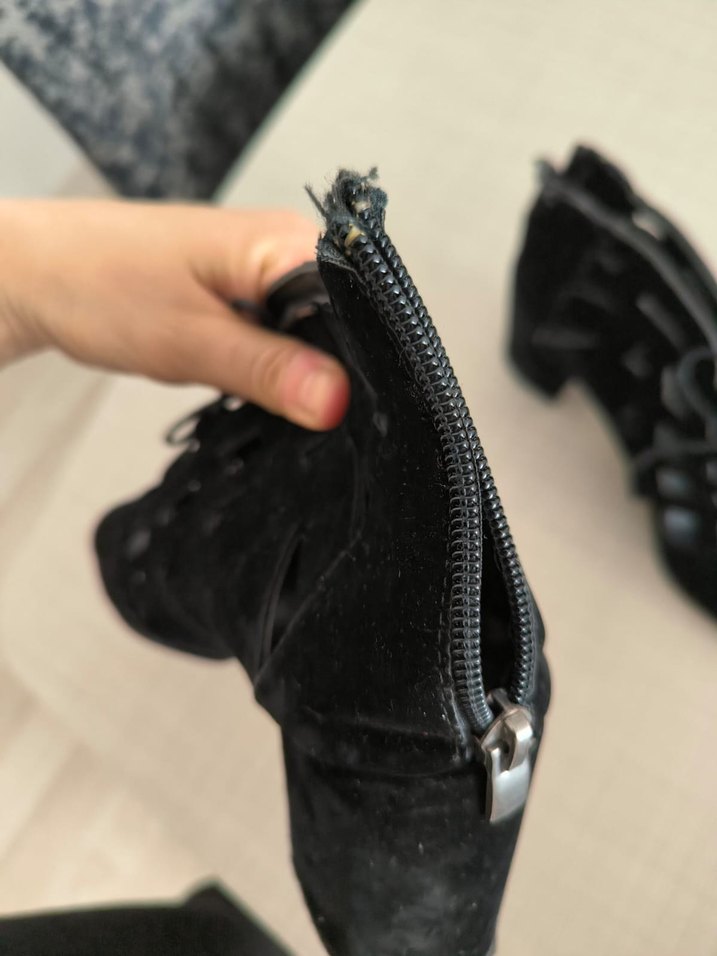 Siyah Süet Desenli Gotik Topuklu Ayakkabı - Görsel 5