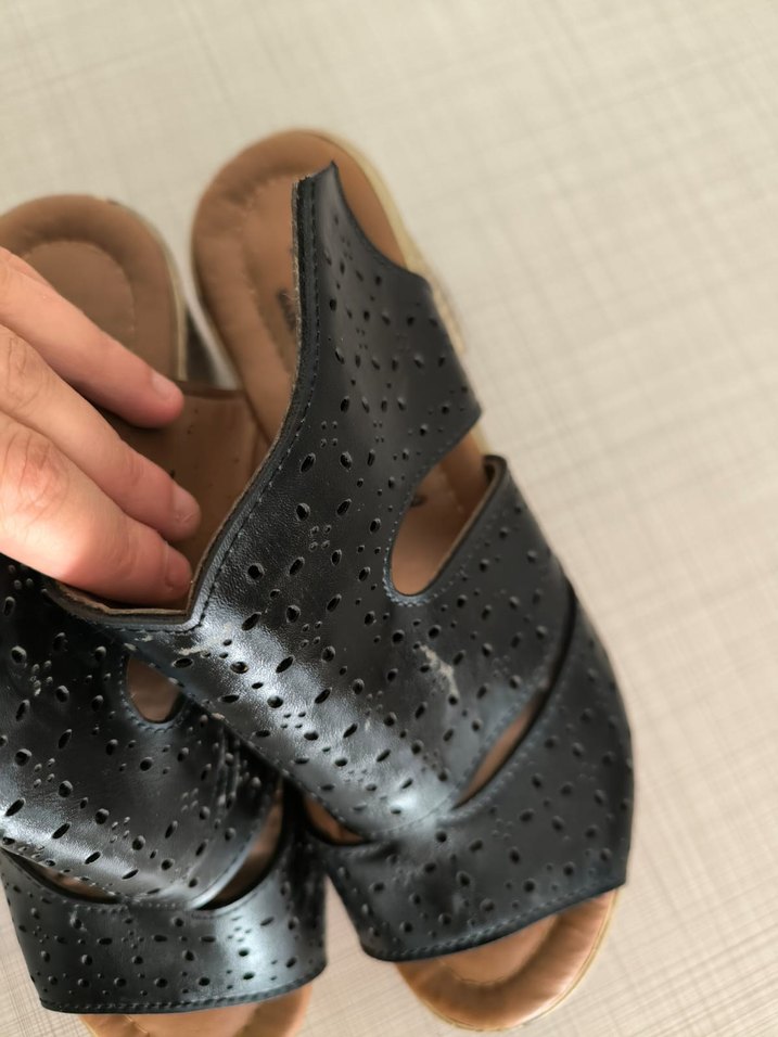 Kahverengi Yılan Desenli Dolgu Topuklu Kadın Sandalet - Görsel 3