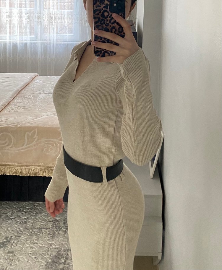 Bej V Yaka Kemerli Triko Midi Elbise - Görsel 2