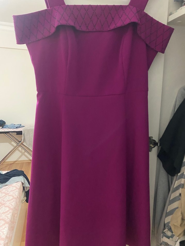 Mor Parlak Askılı Midi Elbise ECRİN - Görsel 5