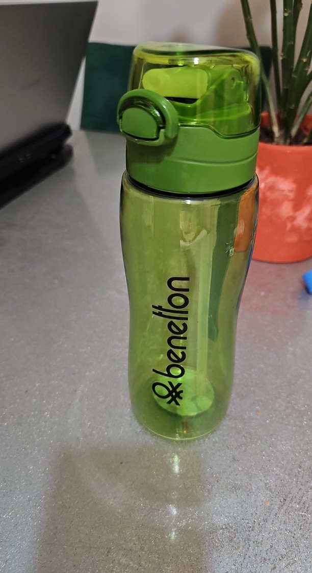 Benetton Yeşil Çocuk Matara - Görsel 2