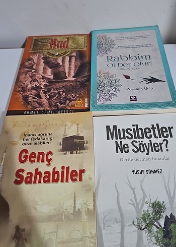 Dört Kitap Seti: Hud, Rabbim Ol Der Olur, Genç - Görsel 2
