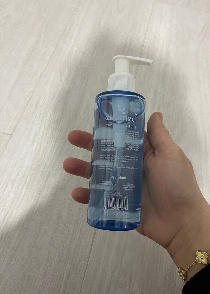 Esomed yüz temizleme jeli - Görsel 3