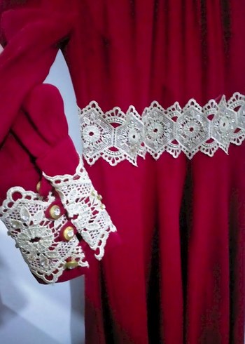 Kırmızı abiye elbise bazı taşları yok - Görsel 3