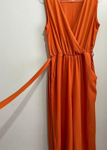 Kolsuz V Yakalı Turuncu Uzun tulum - Görsel 2