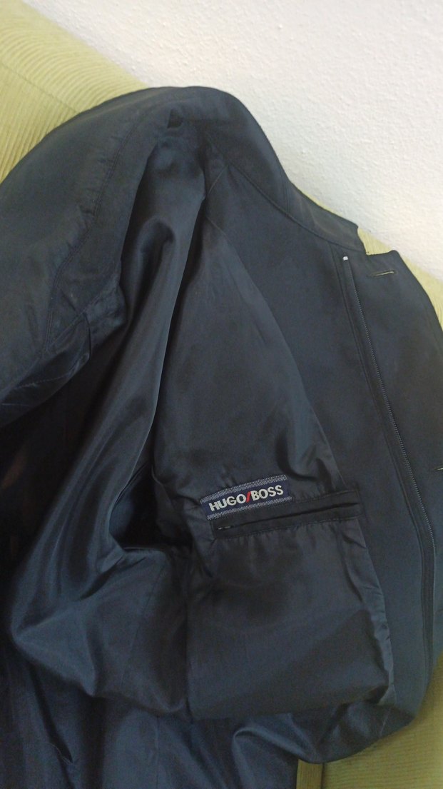 Hugo Boss marka Siyah Erkek pardesü fermuarlı ve düğmeli - Görsel 3