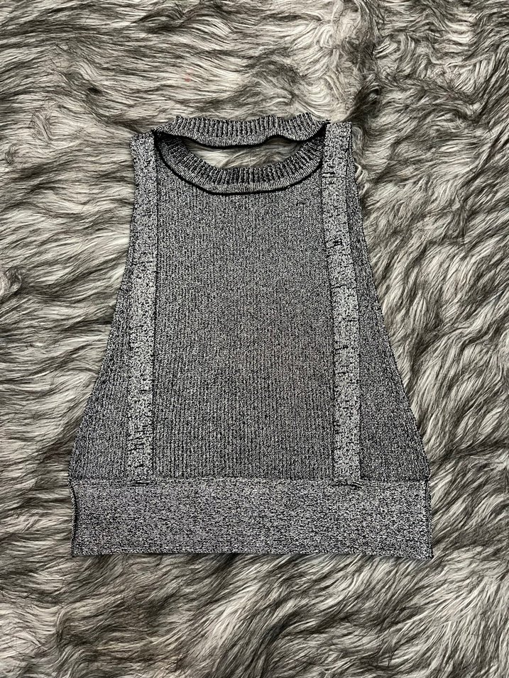 Zara sırt detay crop - Görsel 3