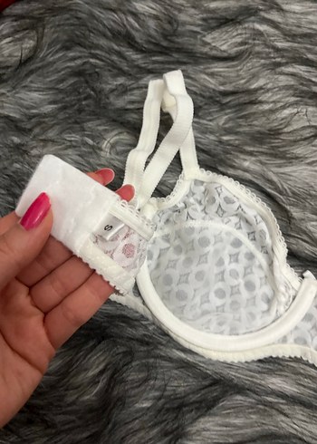 Beyaz Dantelli Sütyen - Görsel 4