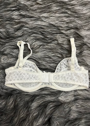 Beyaz Dantelli Sütyen - Görsel 3