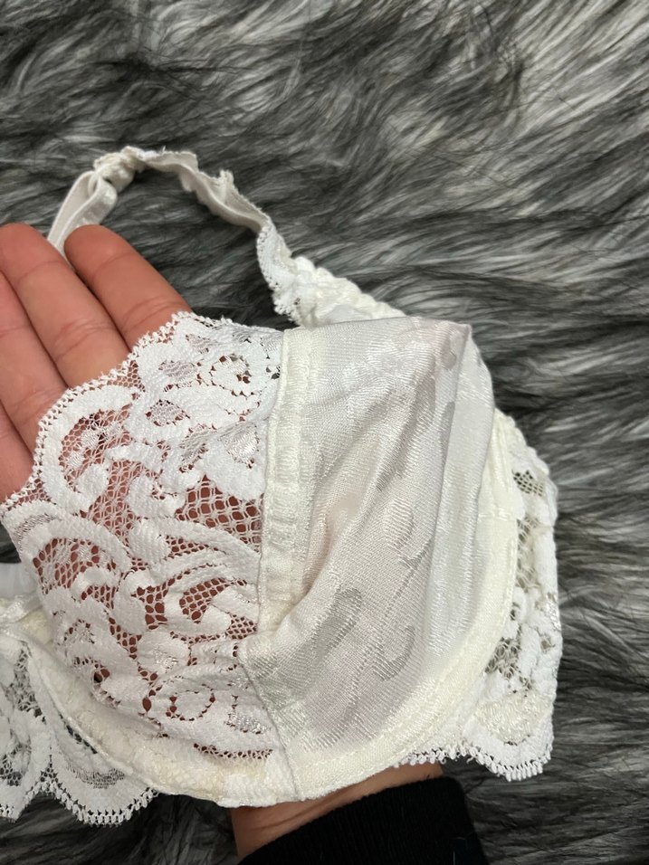 Beyaz Minimalist Midi Sütyen - Görsel 4