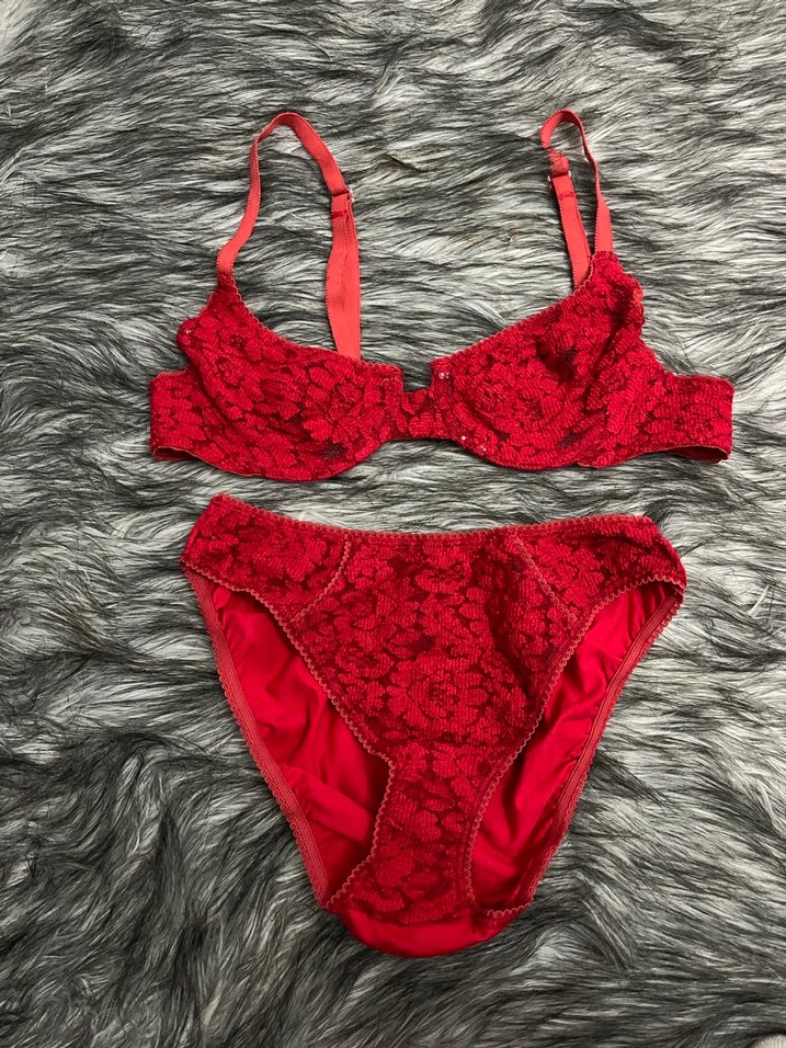 Koyu Kırmızı Dantel Sütyen - Görsel 2