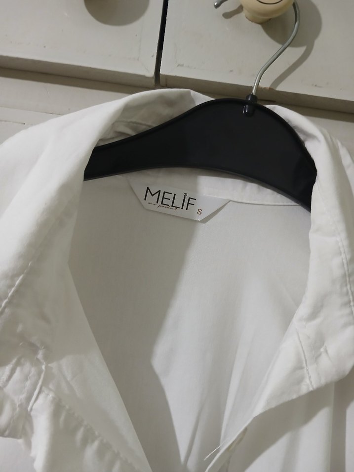 Gothik İşlemeli yelekli tunik Beyaz Gömlek - Görsel 3