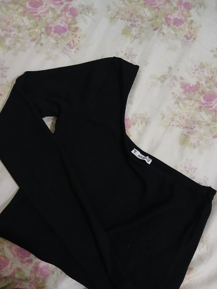 Siyah uzun tek Kollu Bluz crop - Görsel 2