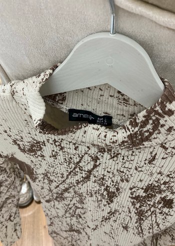 Kahverengi Batik Desenli Boğazlı Kadın Kazak - Görsel 2