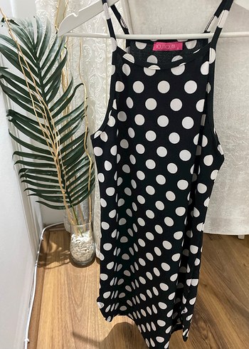 Siyah Beyaz PuantiyeliAskılı Elbise - Görsel 5