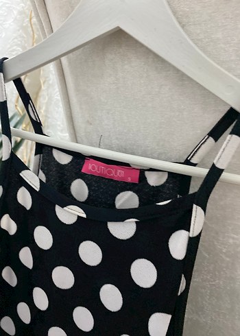 Siyah Beyaz PuantiyeliAskılı Elbise - Görsel 2