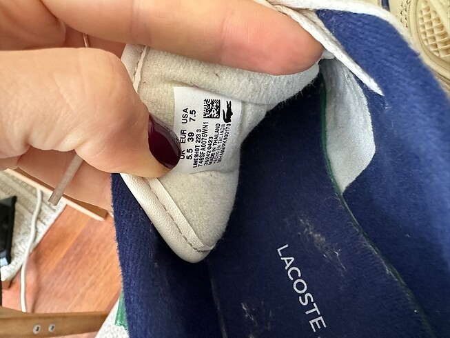 39 Beden beyaz Renk Lacoste sneakers