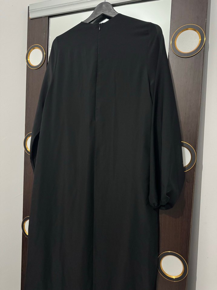 Siyah Pliseli Uzun Kollu Elbise - Görsel 3