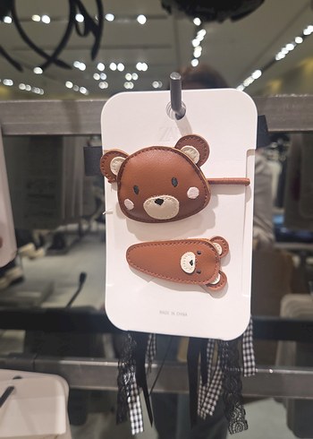 Kız Çocuk Beyaz Kürklü Yelek - Görsel 2