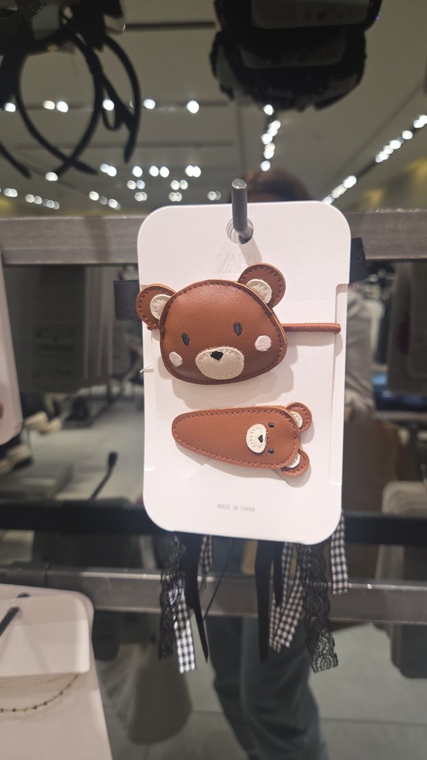 Kız Çocuk Beyaz Kürklü Yelek - Görsel 2