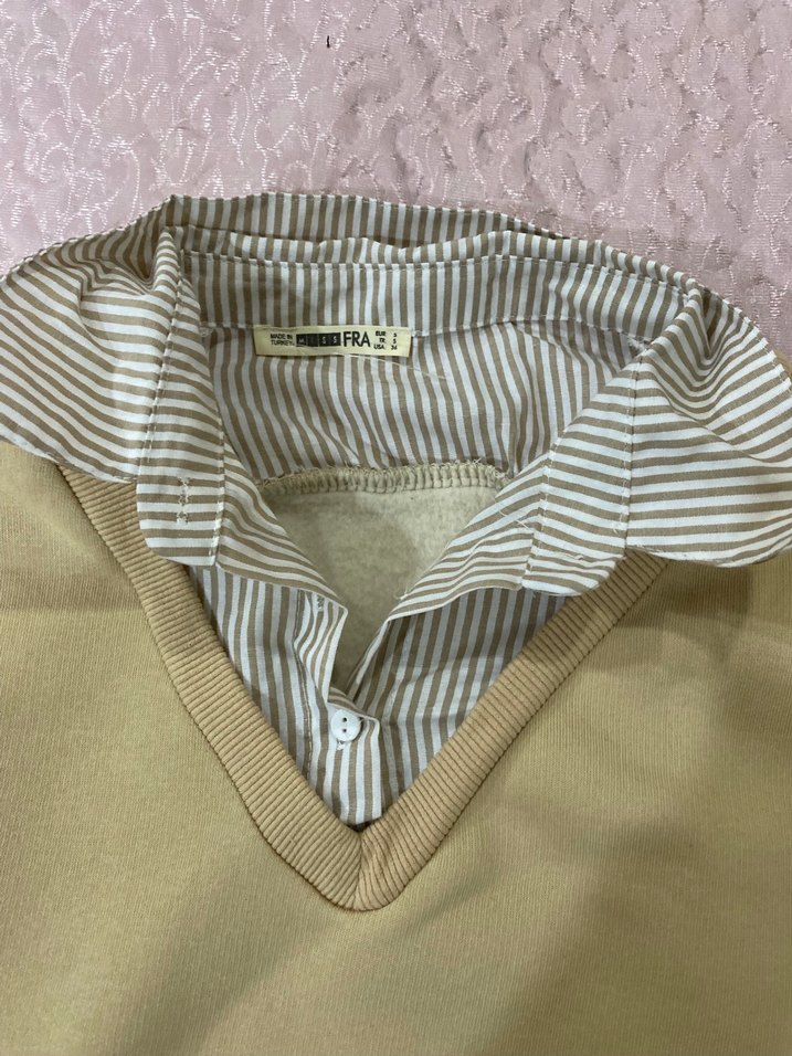 Bej V Yaka Düğmeli Kadın Yelek - Görsel 2