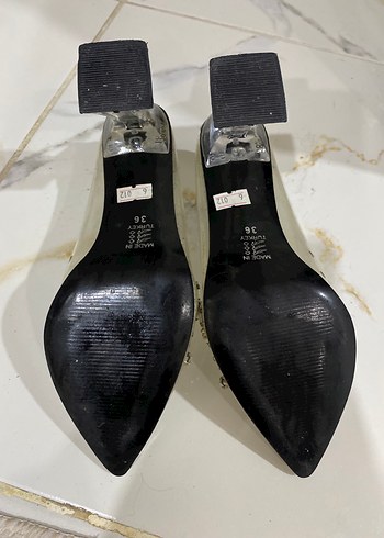 Şeffaf sitiletto İşlemeli Kristal Detaylı Topuklu Ayakkabı - Görsel 4