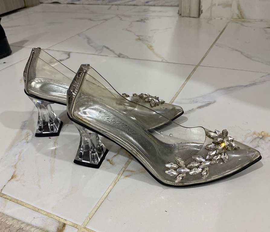 Şeffaf sitiletto İşlemeli Kristal Detaylı Topuklu Ayakkabı - Görsel 3