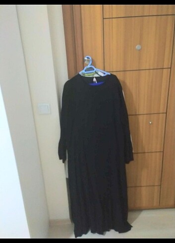 48 Beden Boydan siyah tesettüre uygun elbise 