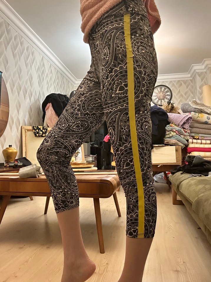 Siyah Mandala Desenli Midi Tayt - Görsel 4