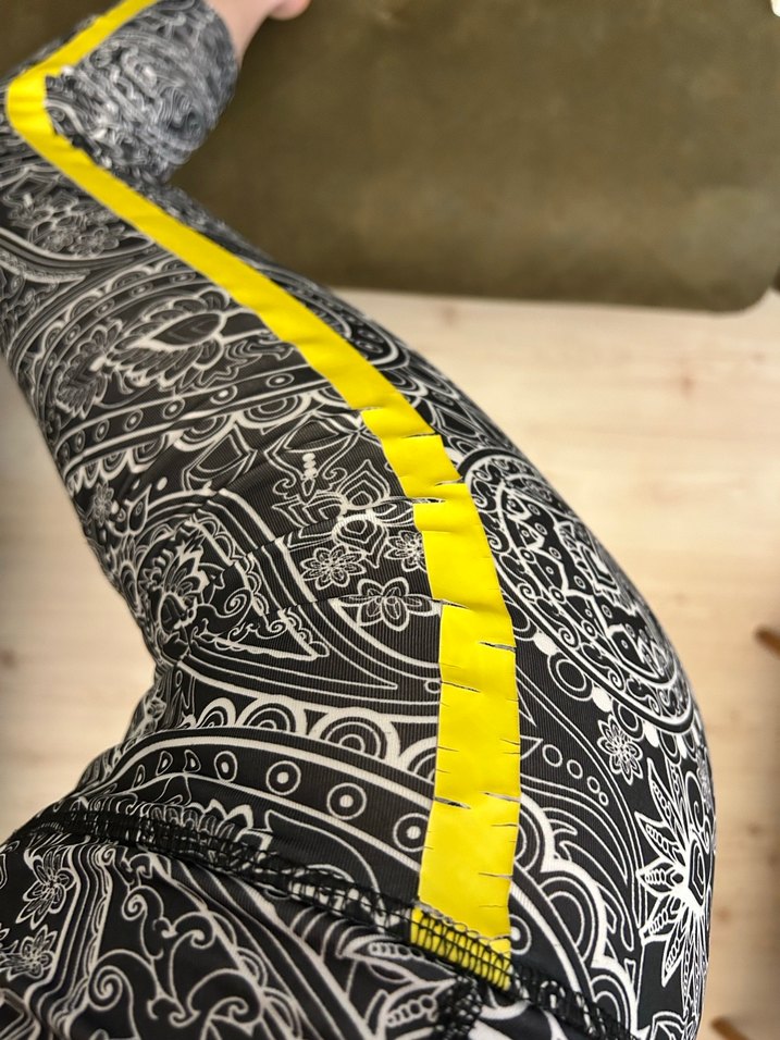 Siyah Mandala Desenli Midi Tayt - Görsel 5