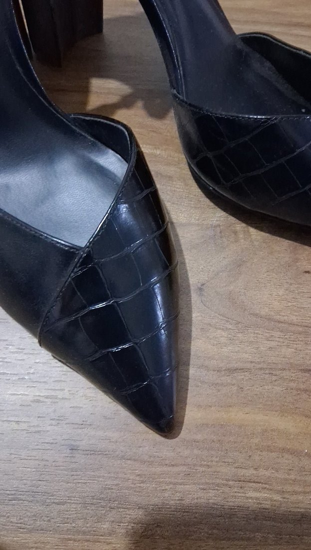 Mango Siyah Krokodil Desenli Tokalı Topuklu - Görsel 2