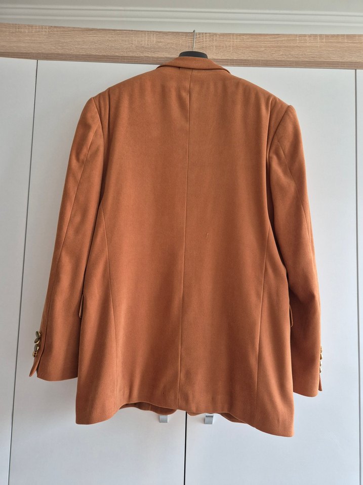Kahverengi Düğmeli Erkek Ceket - Görsel 3