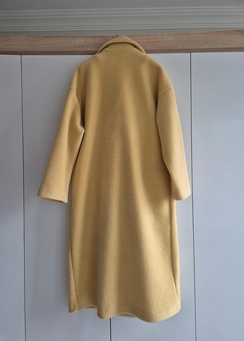 Bej Uzun Düğmeli Kadın Kaban - Görsel 3