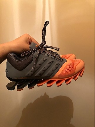 Adidas spor ayakabı