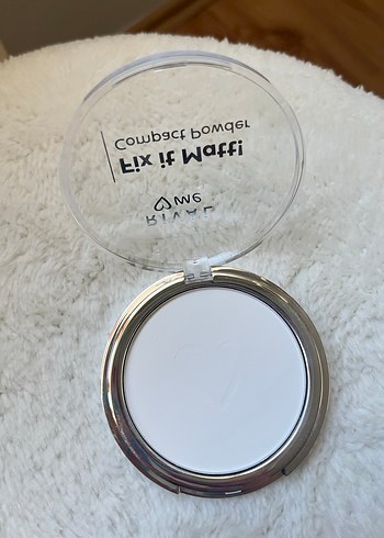 Rival Loves Me Pudra - Görsel 2