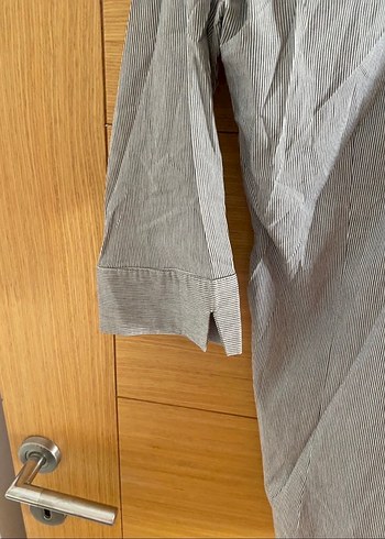 Gri Keten Düğmeli Kadın Gömlek - Görsel 3