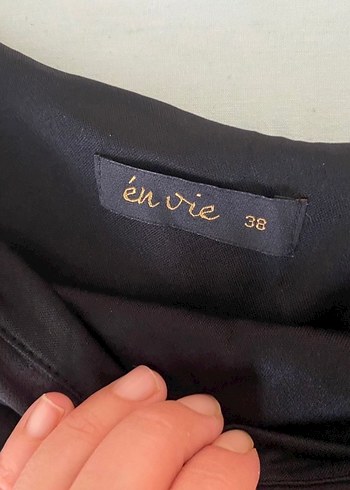 Drapeli Siyah V Yakalı Kadın Bluz - Görsel 3