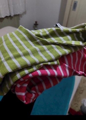 Çizgili Uzun Kollu Fitilli Crop Kazak - Görsel 3