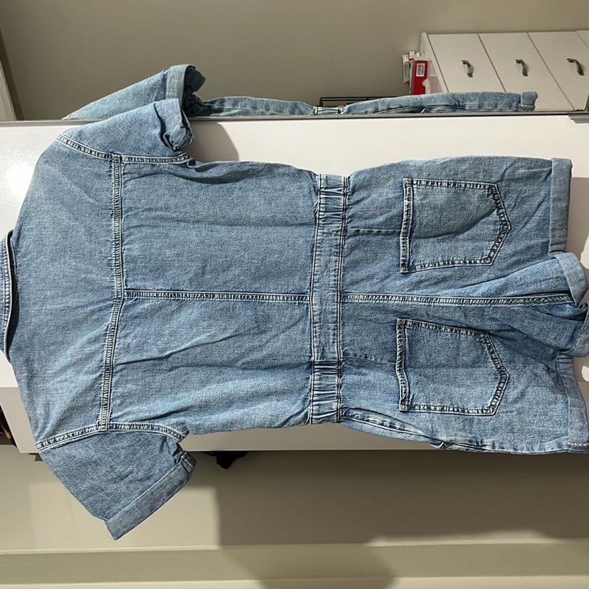 Kadın Mavi Kemerli Denim Kısa Tulum - Görsel 4