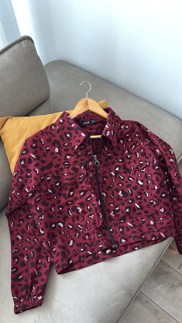 Bordo Düğmeli Kadın Gömlek - Görsel 3