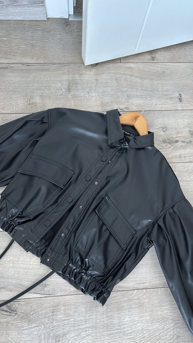 Düğmeli Siyah Deri Kadın Ceket - Görsel 3